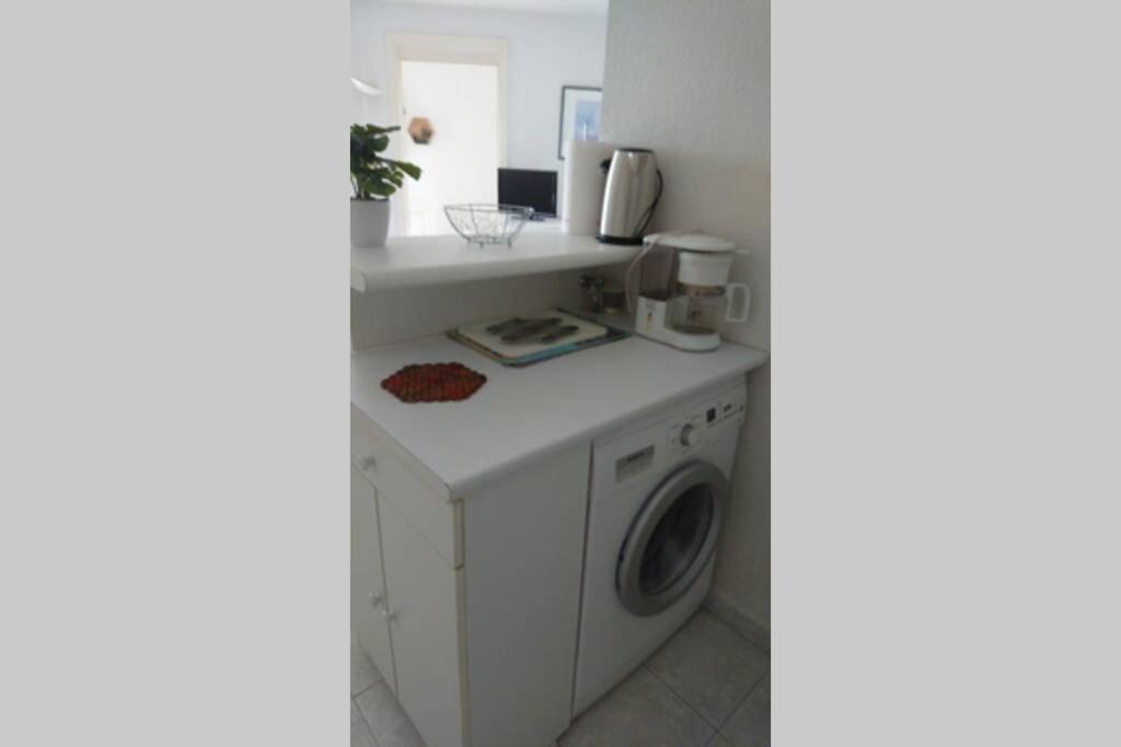 T2 Climatise A 5 Minutes A Pied De La Plage Avec Parking, Piscine Et Wifi เฟรฌูส ภายนอก รูปภาพ