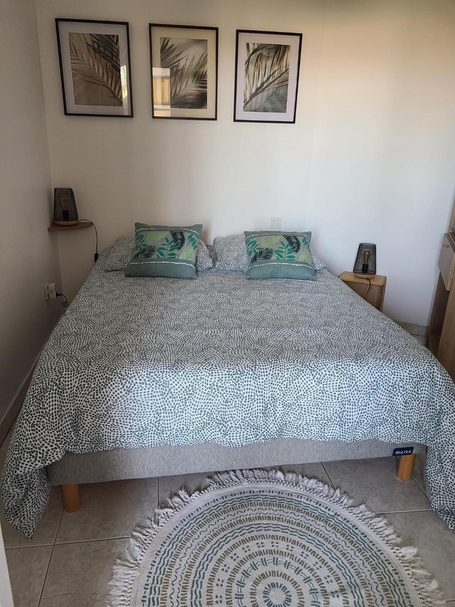 T2 Climatise A 5 Minutes A Pied De La Plage Avec Parking, Piscine Et Wifi เฟรฌูส ภายนอก รูปภาพ
